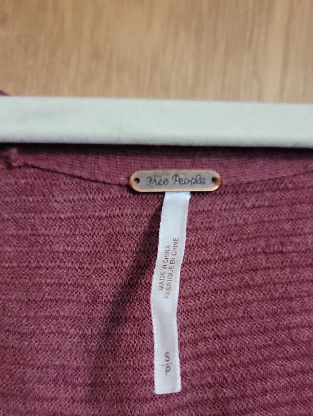 Free People Ribbed V-Neck Sweater in Burgundy - Picture 2 of 5